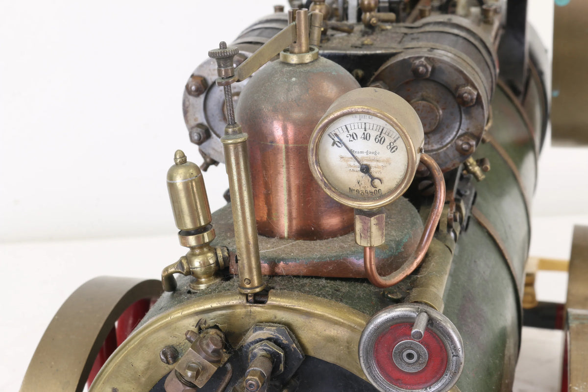 Twin cylinder portable engine