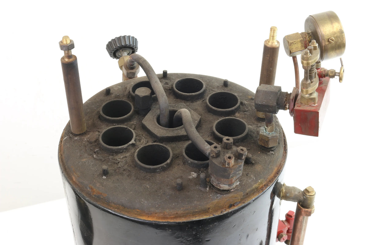 Vertical gas-fired cross-flue boiler