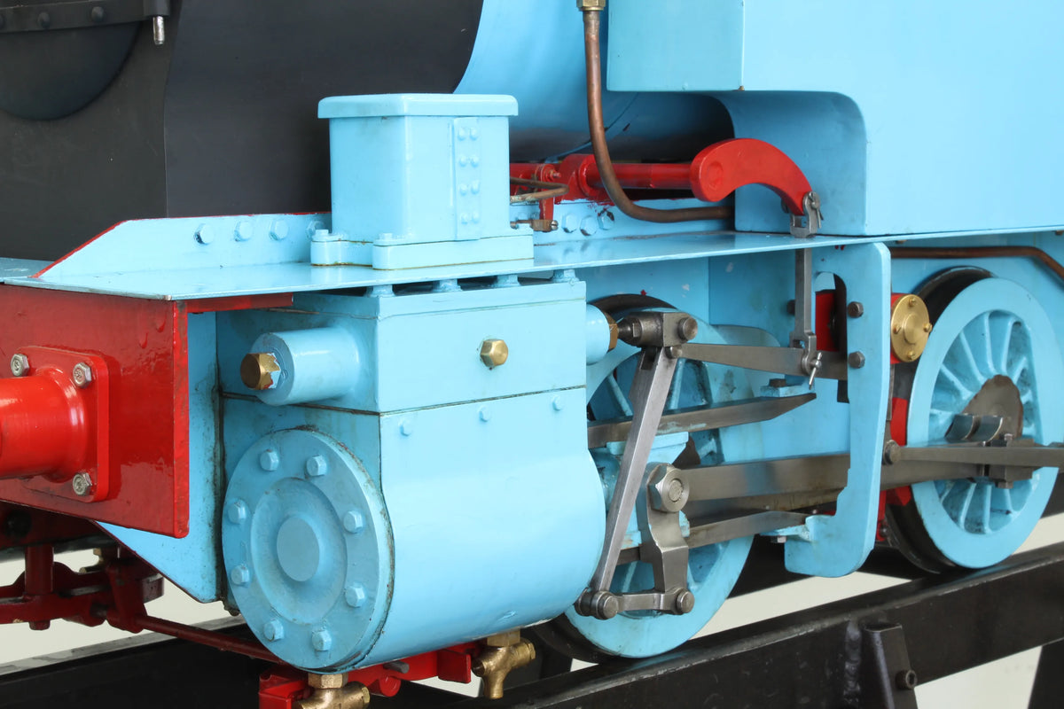 7 1/4 inch gauge "Hercules" 0-6-0T with driving truck