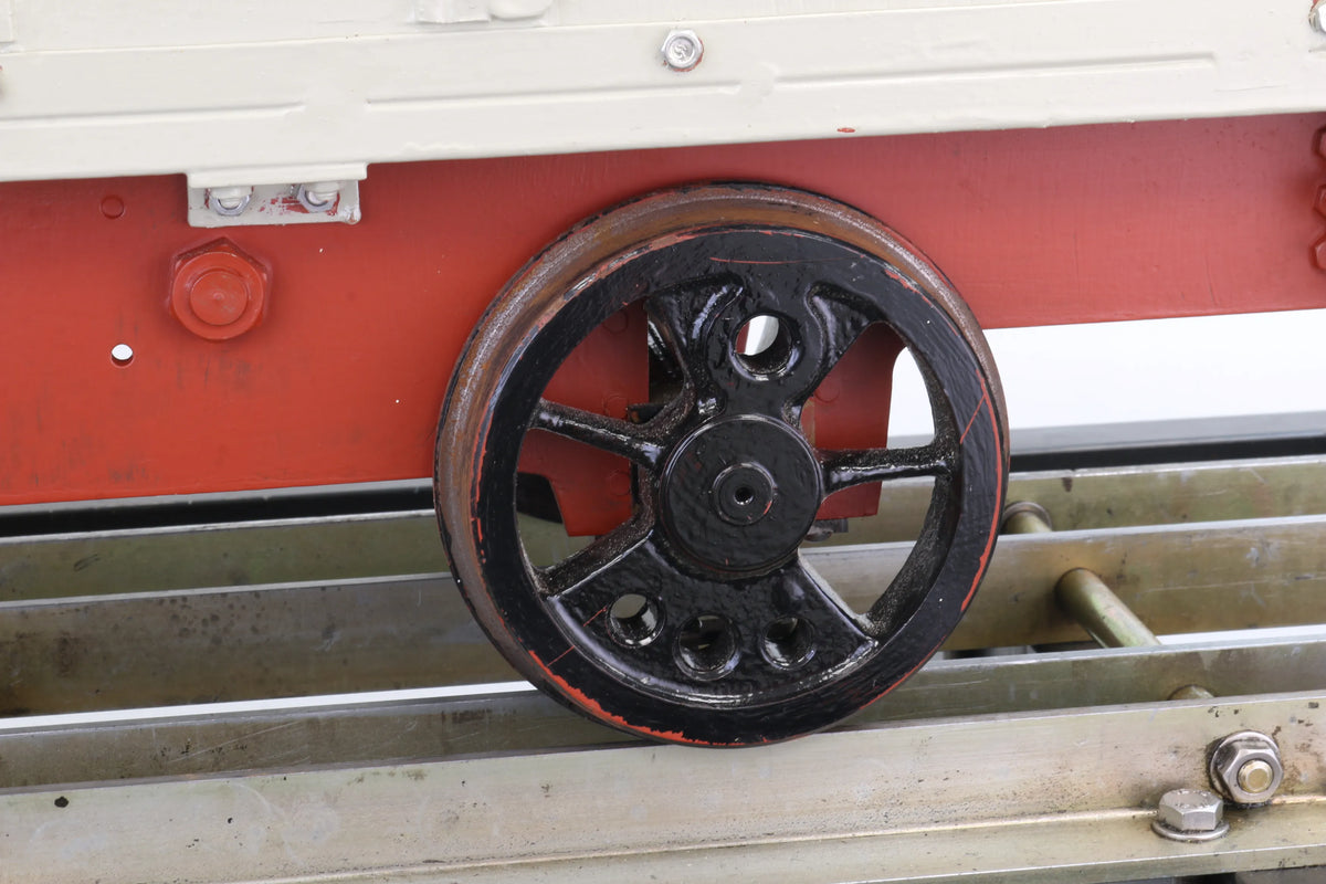 7 1/4 inch gauge box van