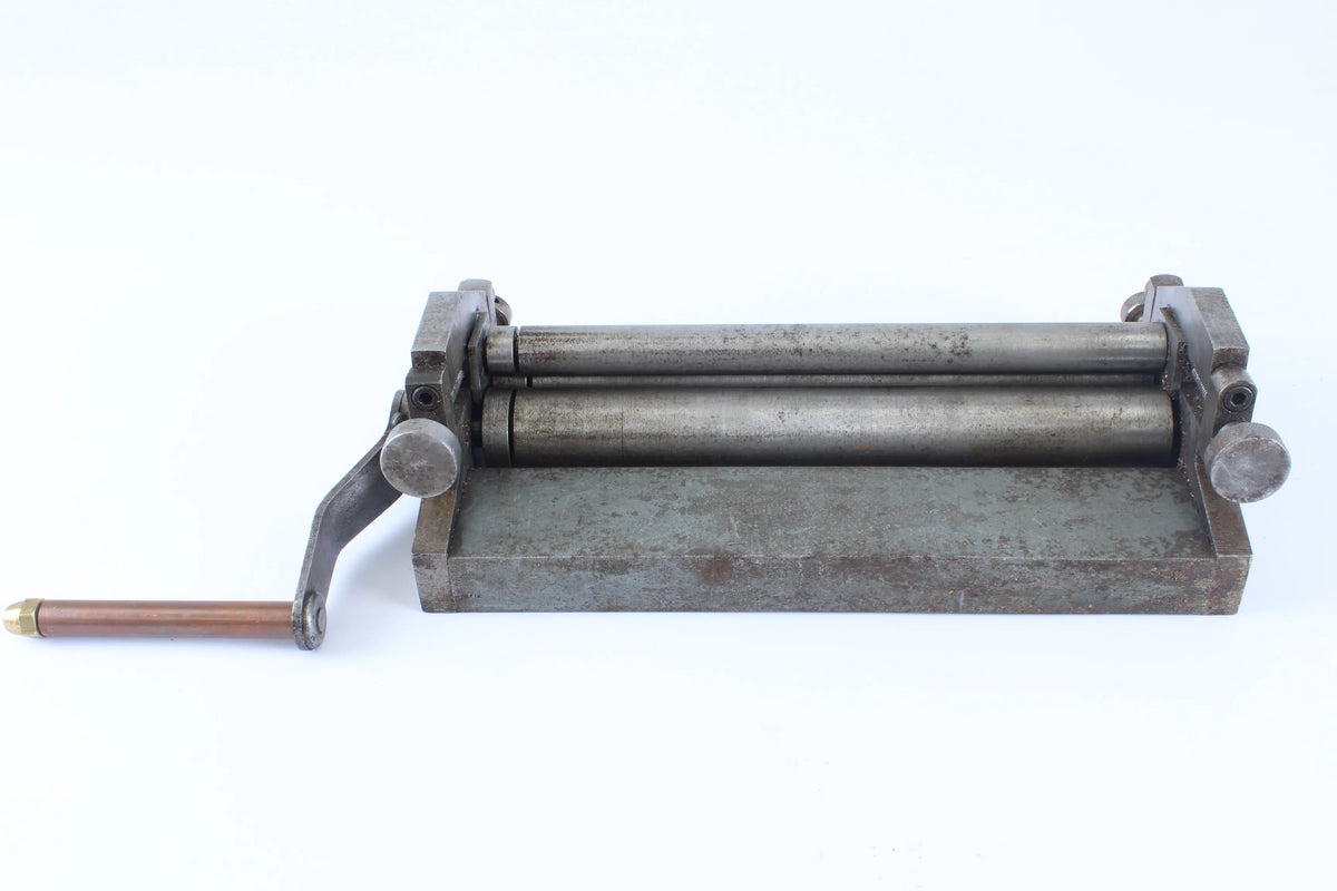 Small workshop bending rolls