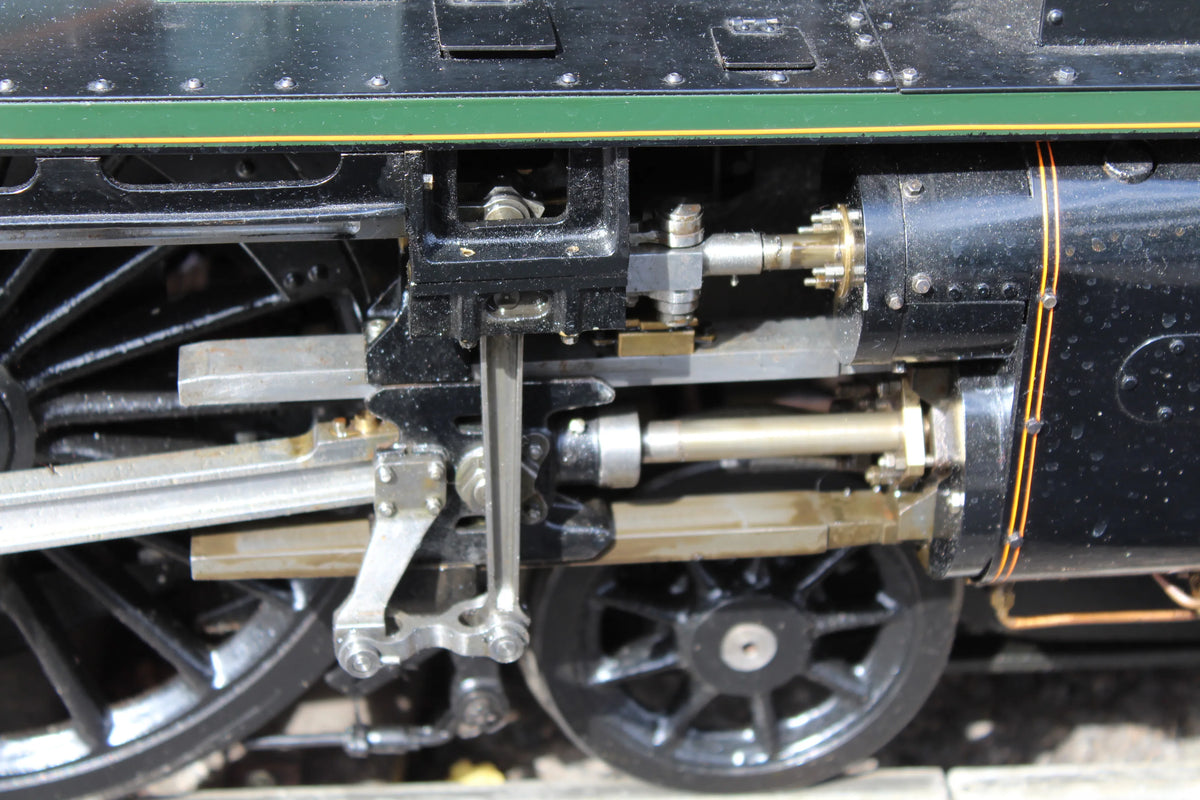 7 1/4 inch gauge LMS Duchess "Queen Mary"
