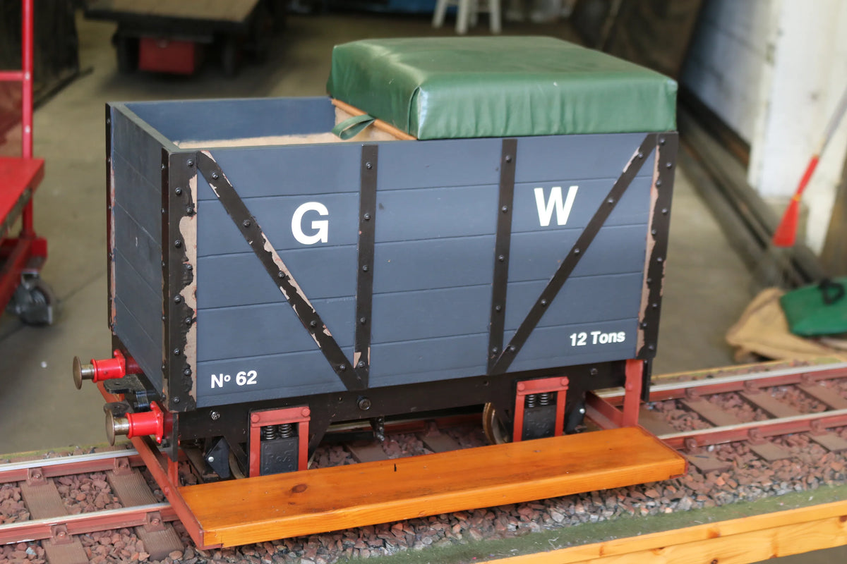 5 inch gauge ground level braked driving truck