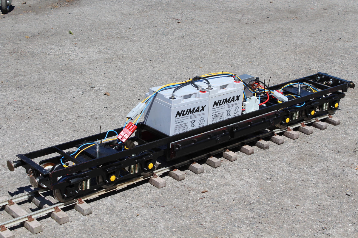 5 inch gauge Class 55 "Deltic" battery electric