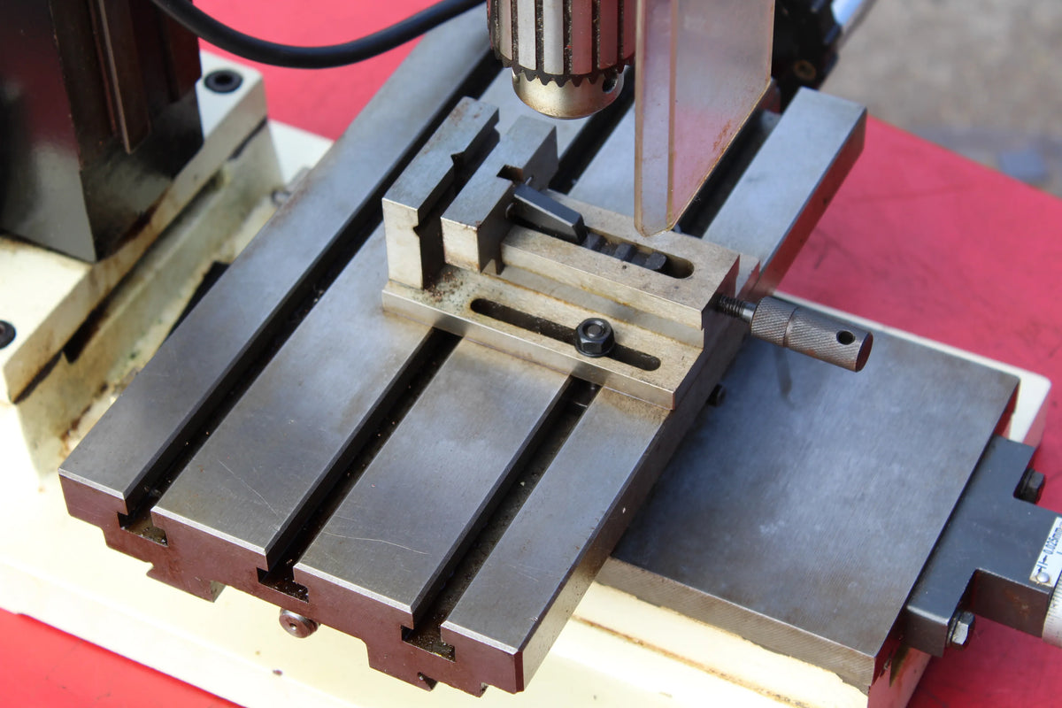 Axminster Power Tools micro mill/drill
