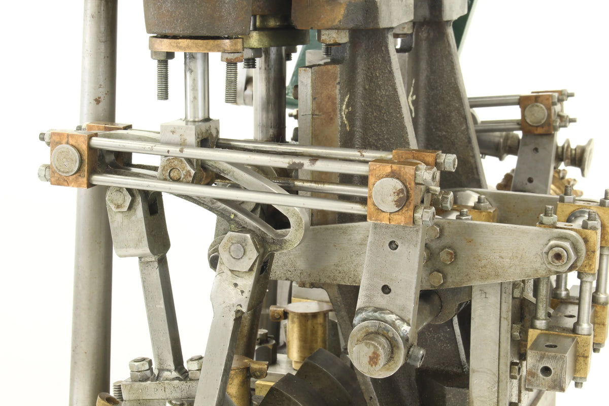 Leak compound engine