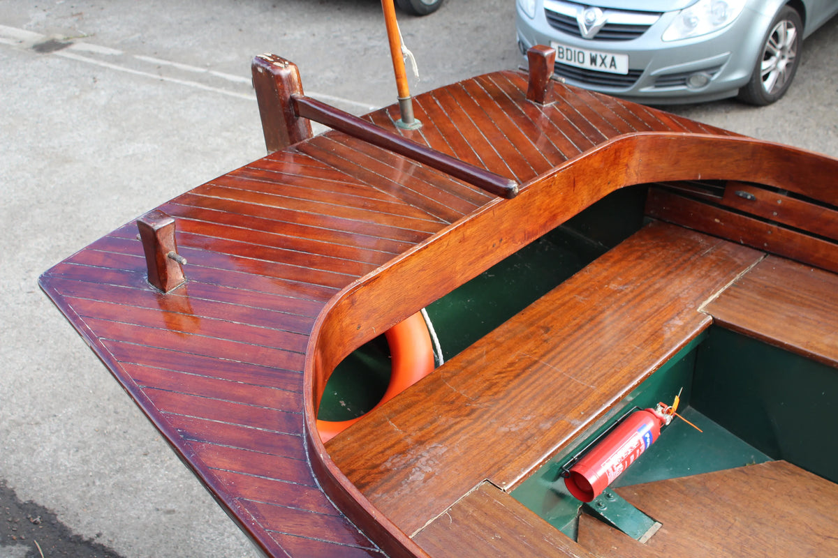 Steam launch "S.L.Merlin"