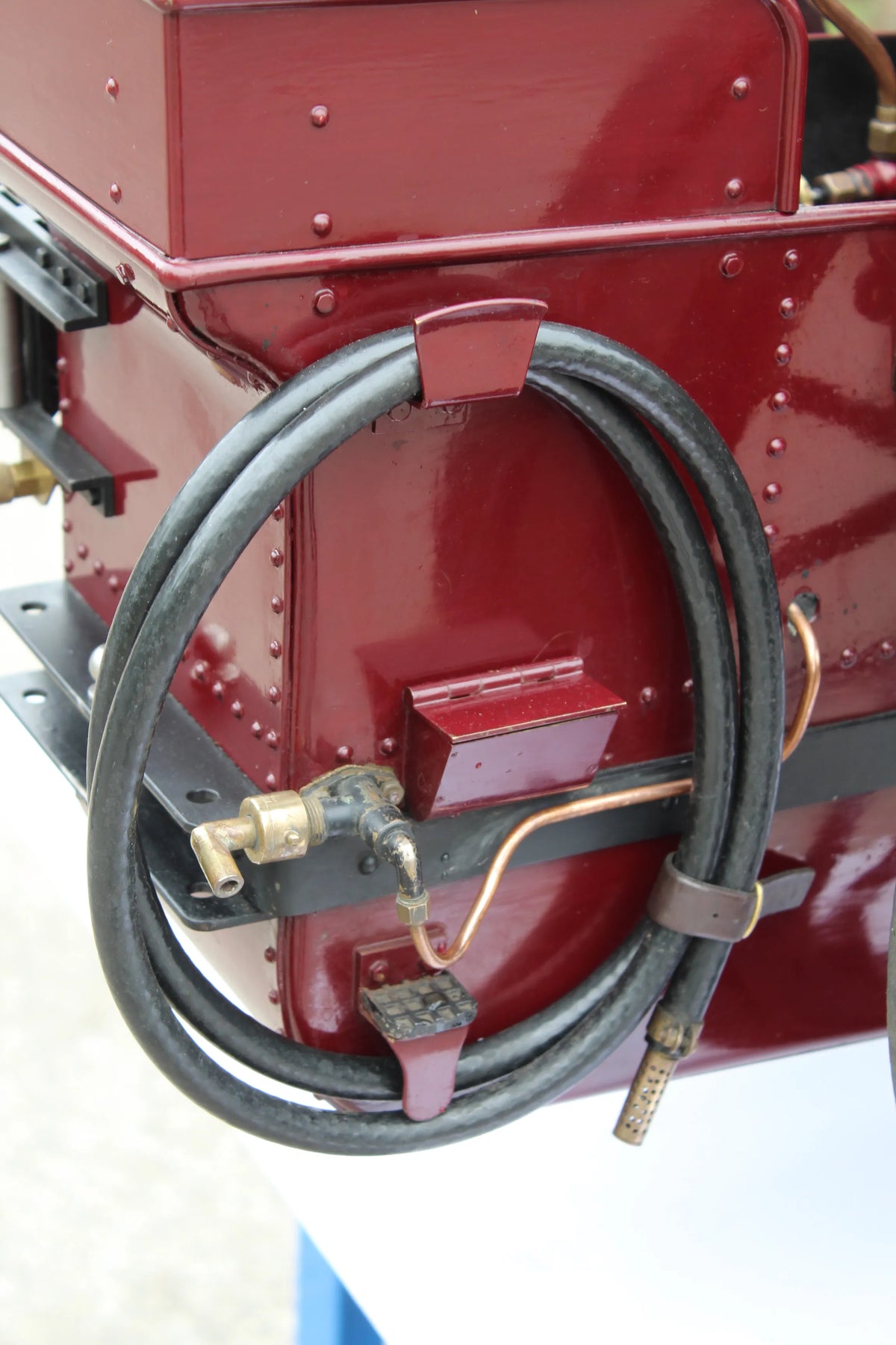 3 inch scale Burrell agricultural engine with driving truck