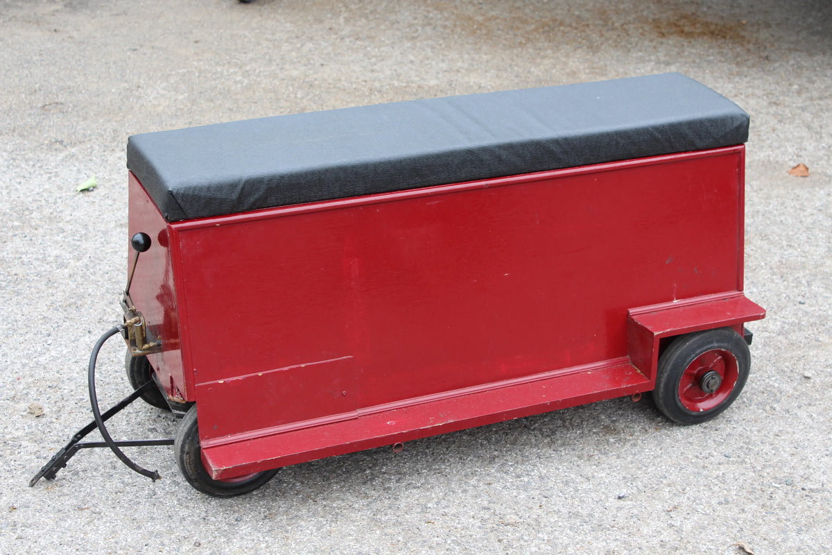 3 inch scale Burrell agricultural engine with driving truck
