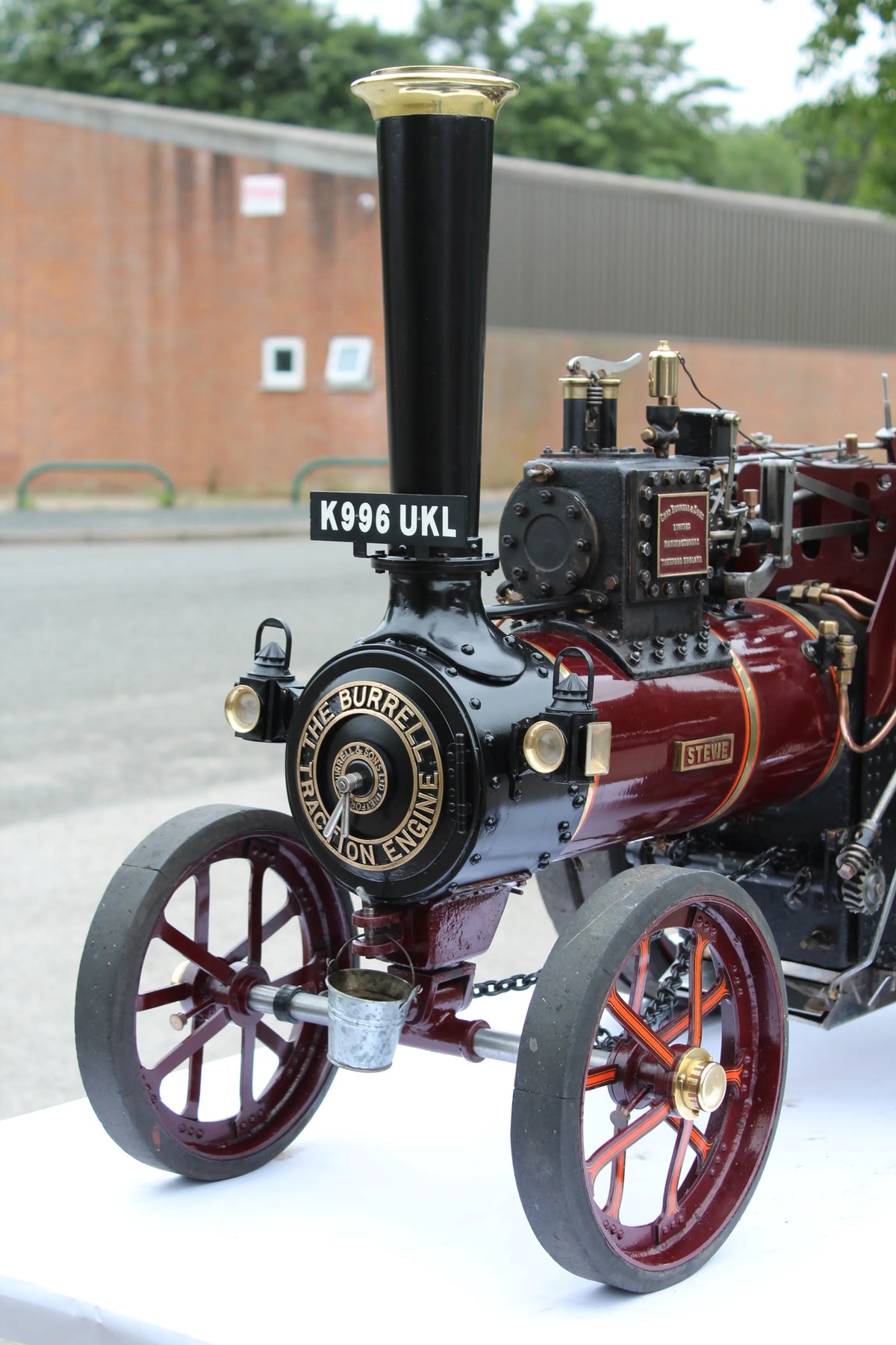 3 inch scale Burrell agricultural engine with driving truck