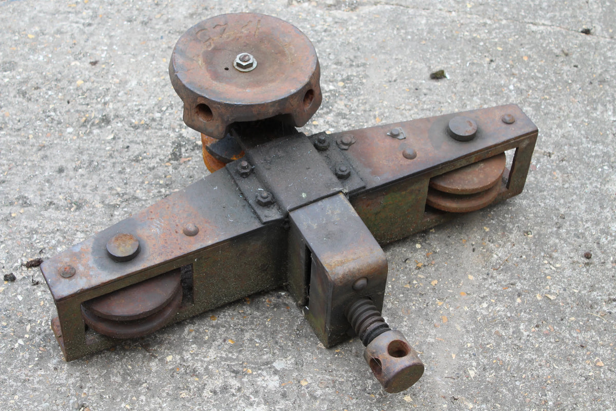 Hudson rail bender