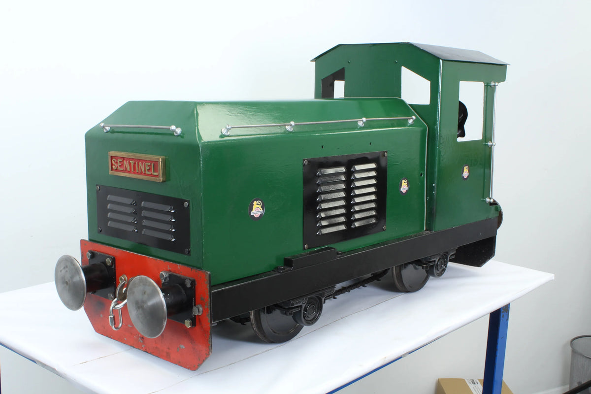 7 1/4 inch gauge battery-electric 0-4-0 with driving truck