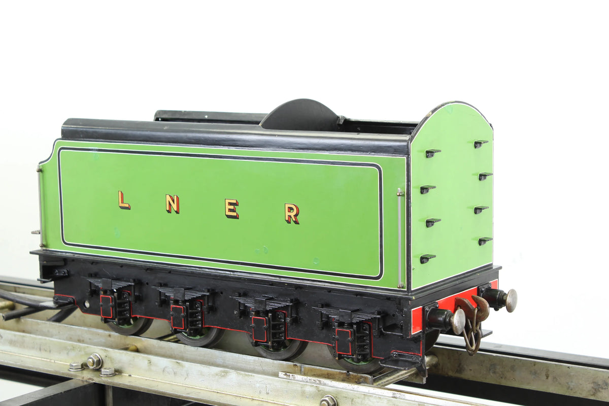 3 1/2 inch gauge LNER A2/2 Pacific "Mons Meg"