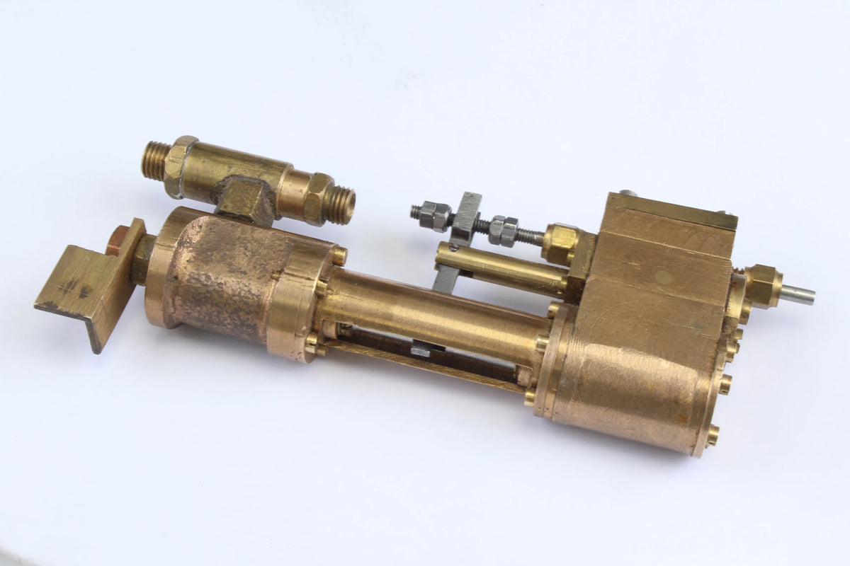 Small scratch-built steam pump
