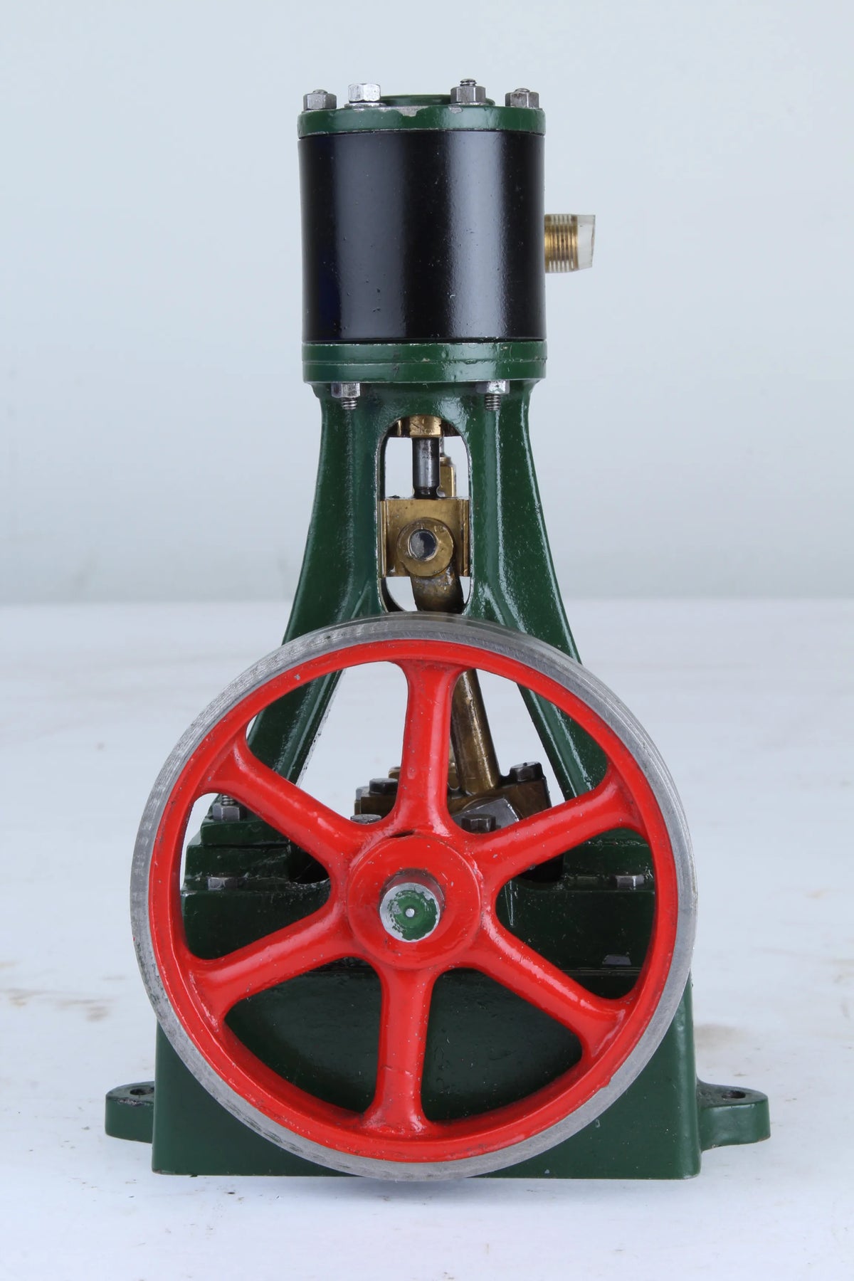 Stuart 10V vertical engine