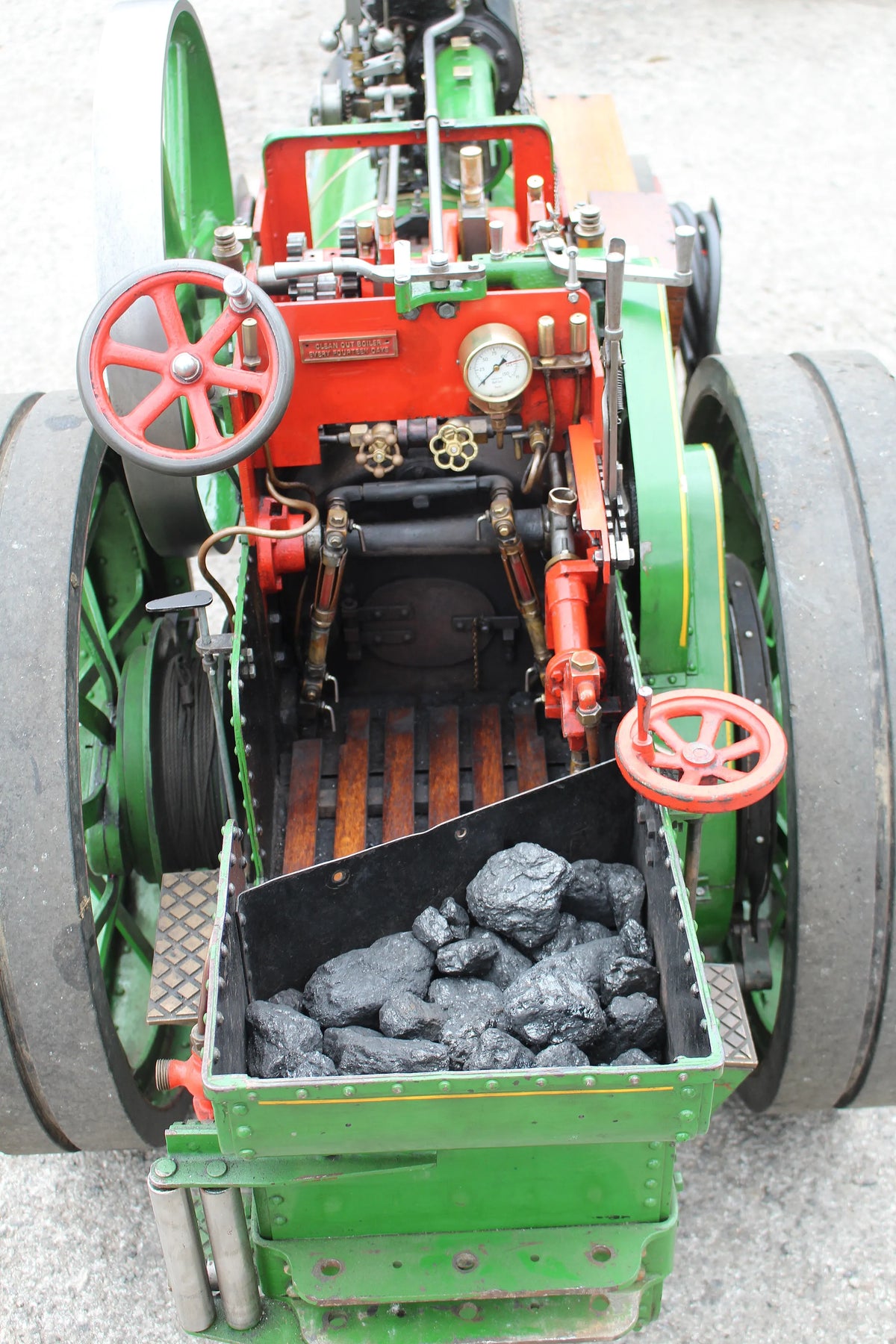 4 inch scale Foster agricultural engine