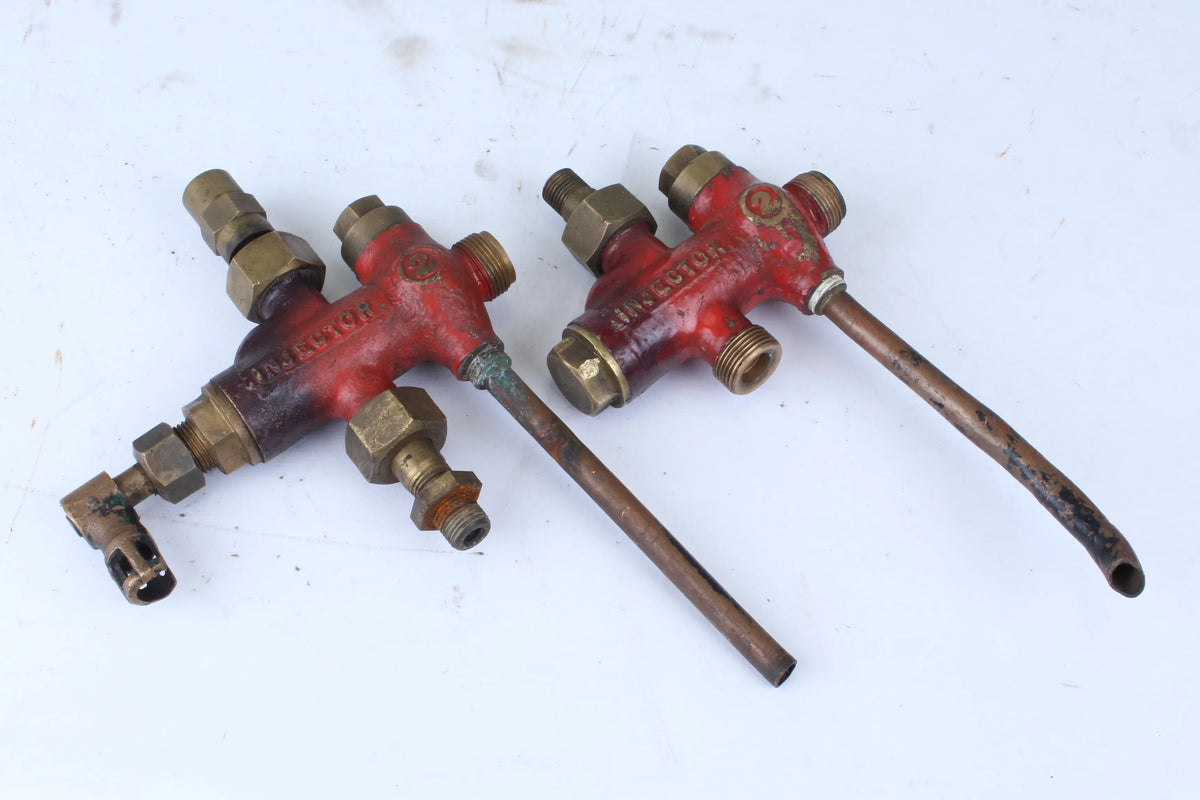 Pair Buffalo No.2 injectors