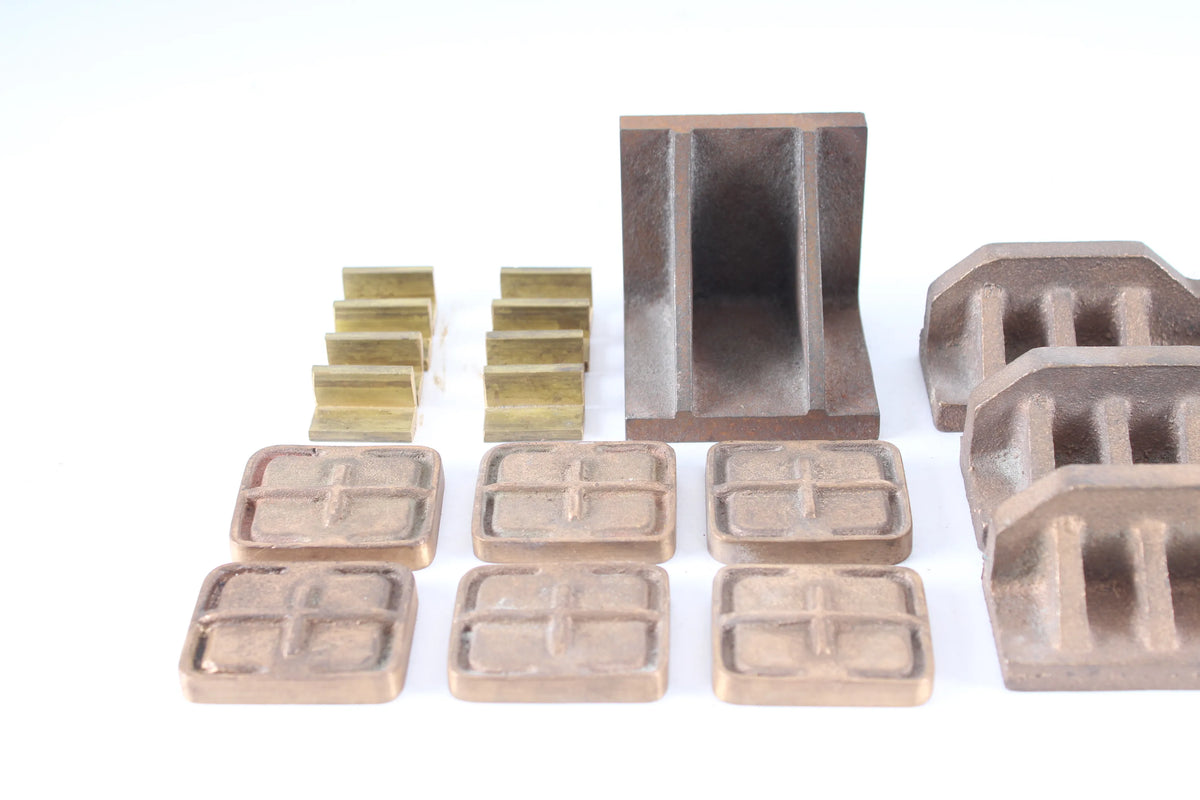 7 1/4 inch gauge LMS Black 5 frames, miscellaneous castings