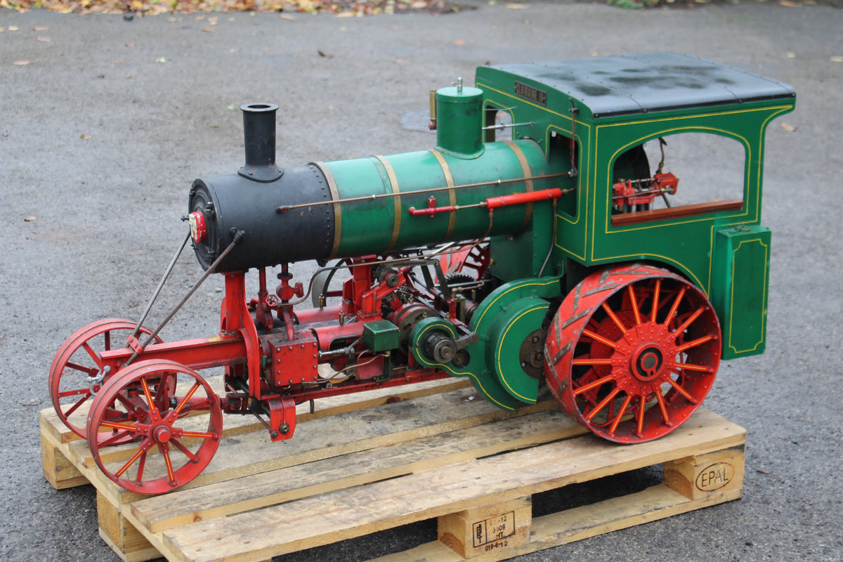 2 1/2 inch scale Avery undermount traction engine