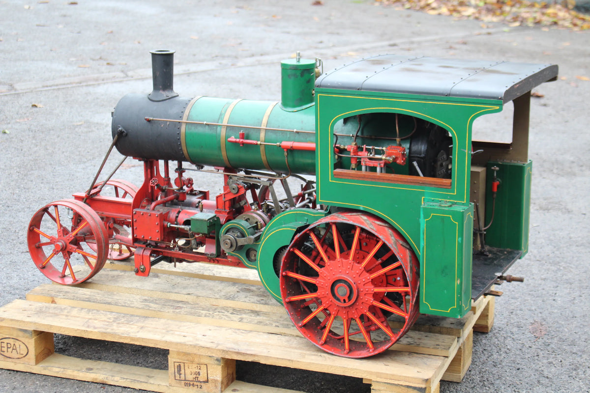 2 1/2 inch scale Avery undermount traction engine