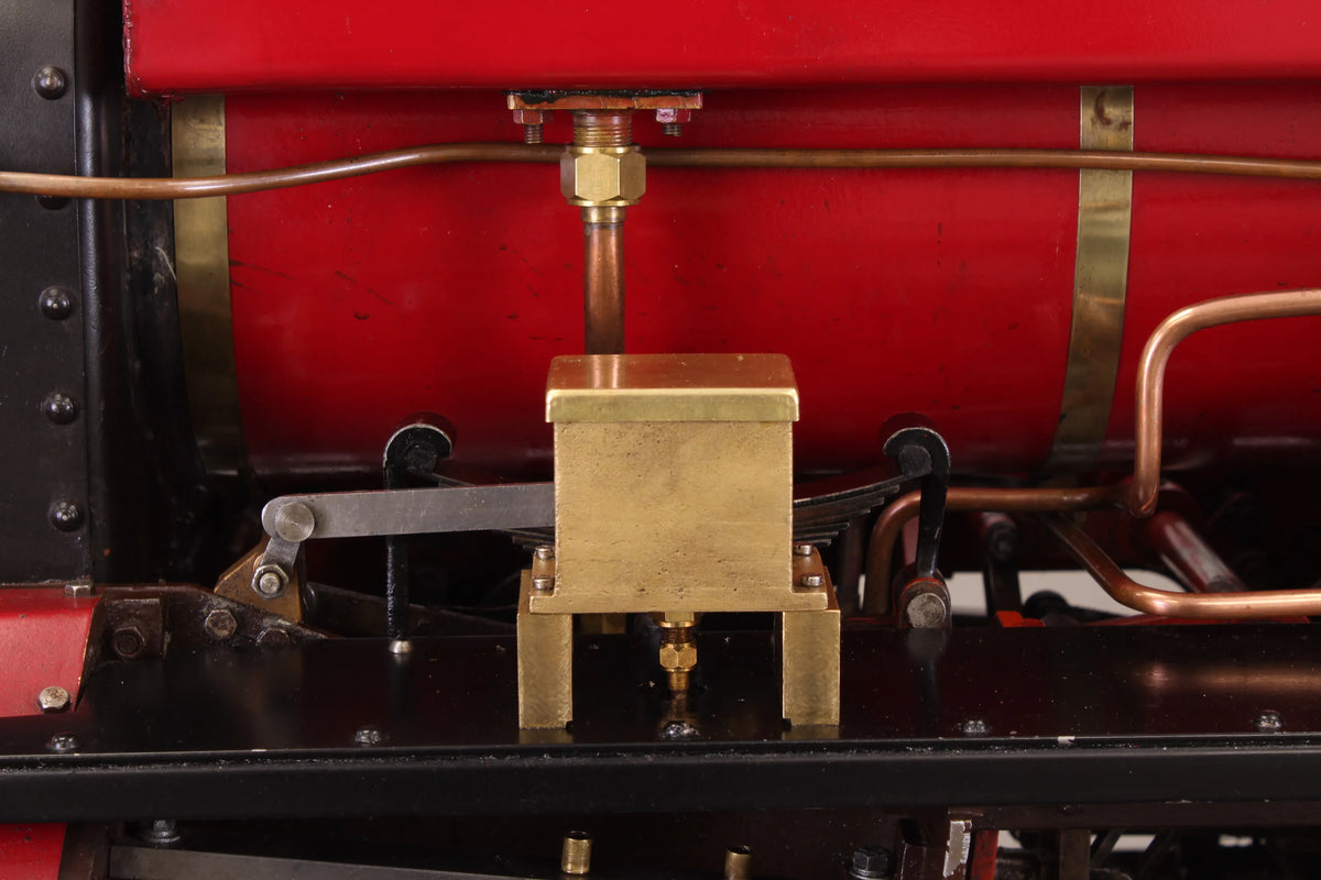 7 1/4 inch gauge Hunslet 0-4-0ST with slate wagon driving truck