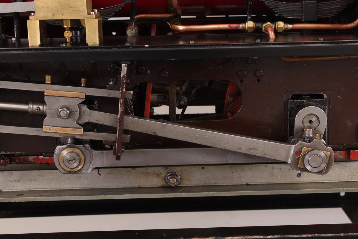 7 1/4 inch gauge Hunslet 0-4-0ST with slate wagon driving truck