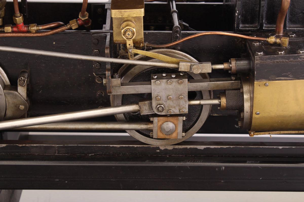 5 inch gauge "Sweet Pea" 0-4-2ST + tender