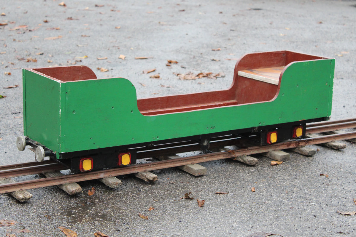 5 inch gauge two seat bogie passenger carriage