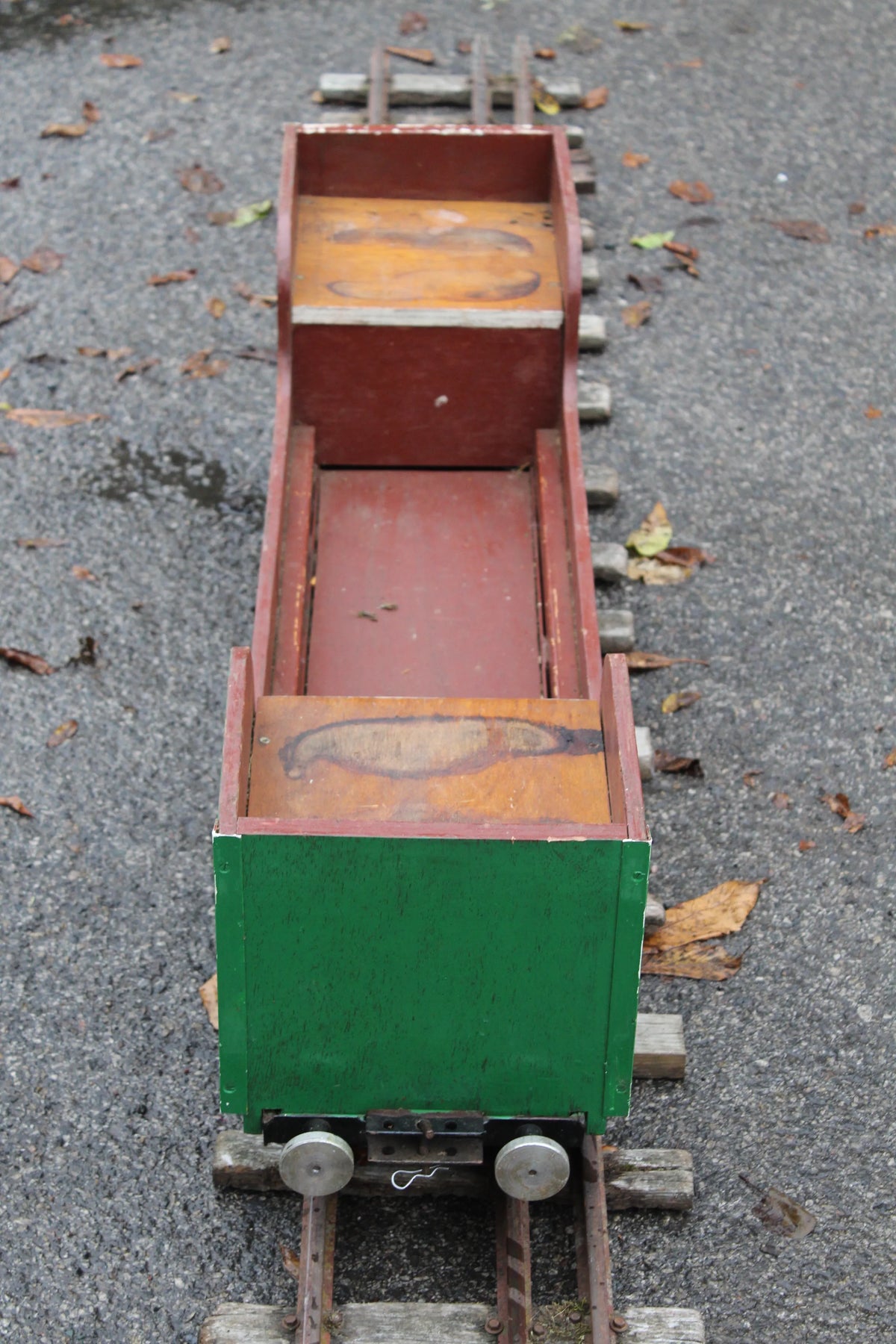 5 inch gauge two seat bogie passenger carriage