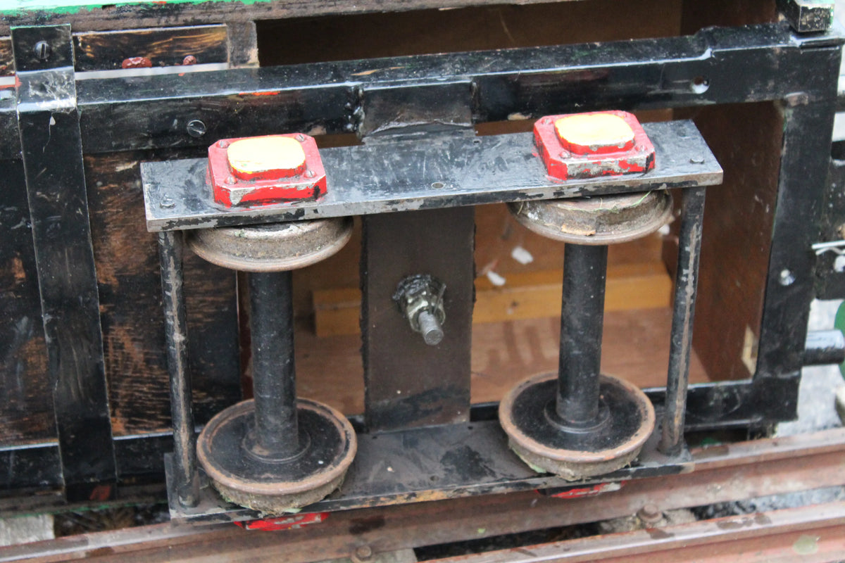 5 inch gauge two seat bogie passenger carriage