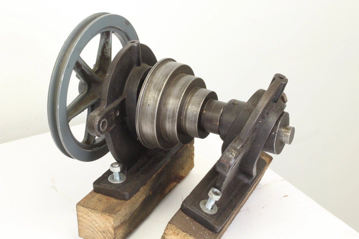 Vintage "RandA" lathe with accessories