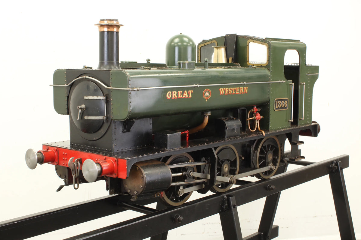 7 1/4 inch gauge GWR 1366 0-6-0PT