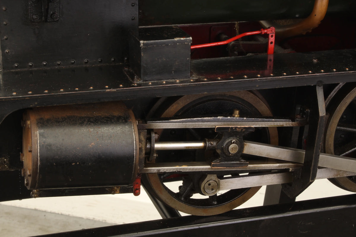7 1/4 inch gauge GWR 1366 0-6-0PT
