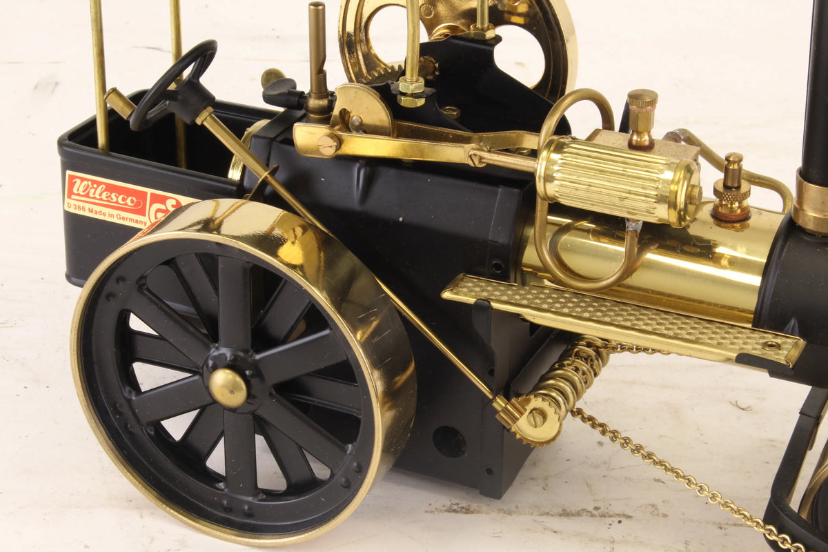 New boxed Wilesco D366 steam roller with water bowser