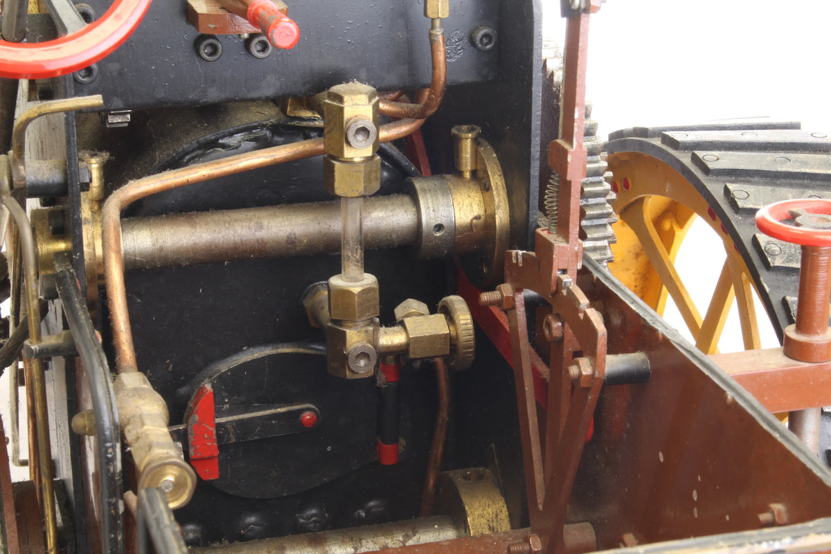 1 1/2 inch scale freelance four shaft traction engine
