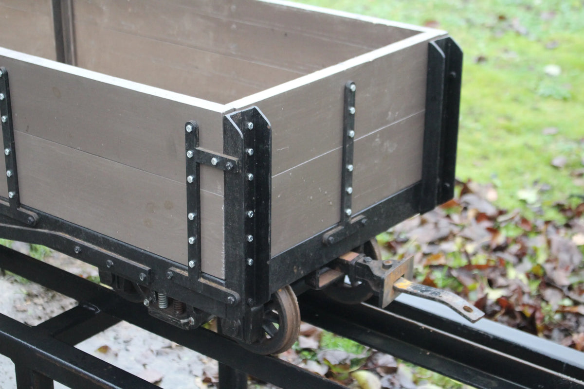 7 1/4 inch narow gauge bogie wagon