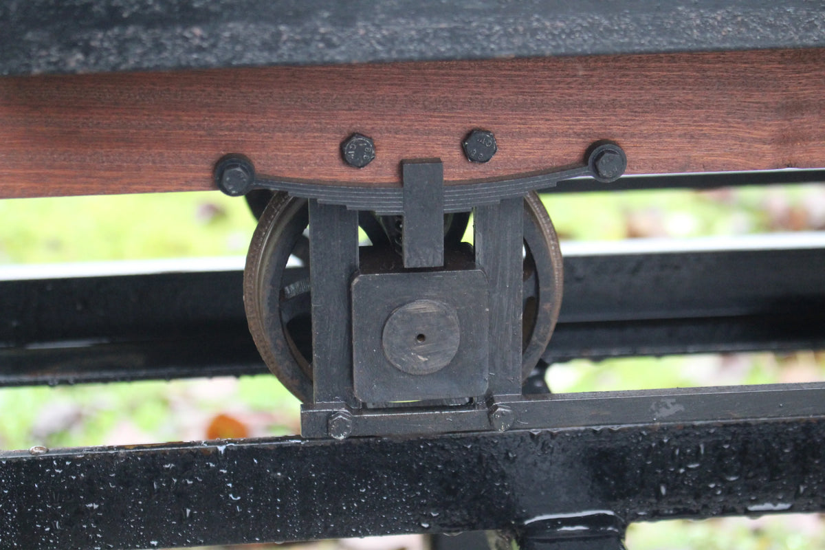7 1/4 inch narrow gauge four-wheel wagon