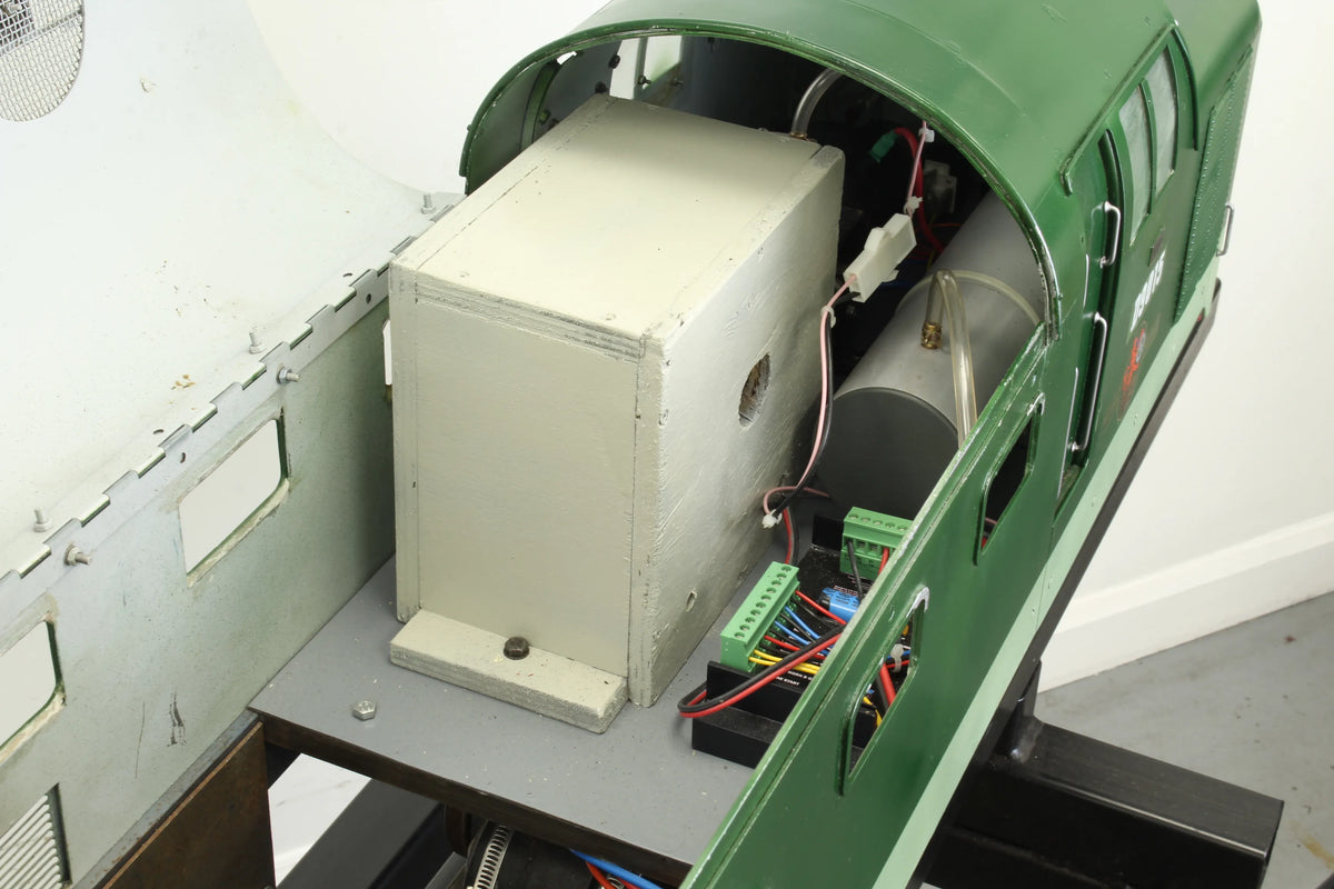 5 inch gauge Deltic battery electric