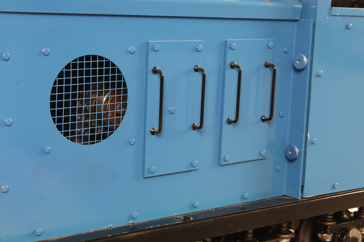 5 inch narrow gauge 0-6-0 petrol-hydraulic shunter