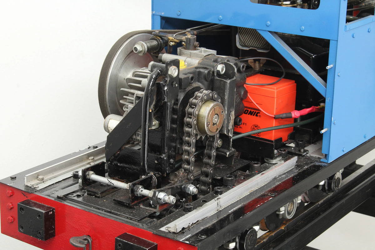 5 inch narrow gauge 0-6-0 petrol-hydraulic shunter