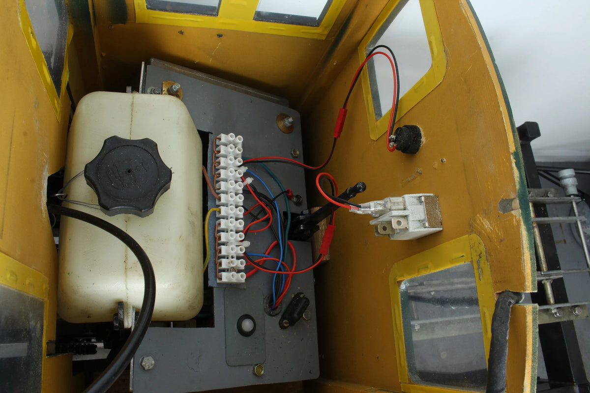 7 1/4 inch gauge petrol/electric hybrid shunter