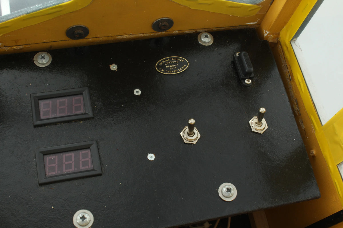 7 1/4 inch gauge battery electric 0-4-0 with driving truck