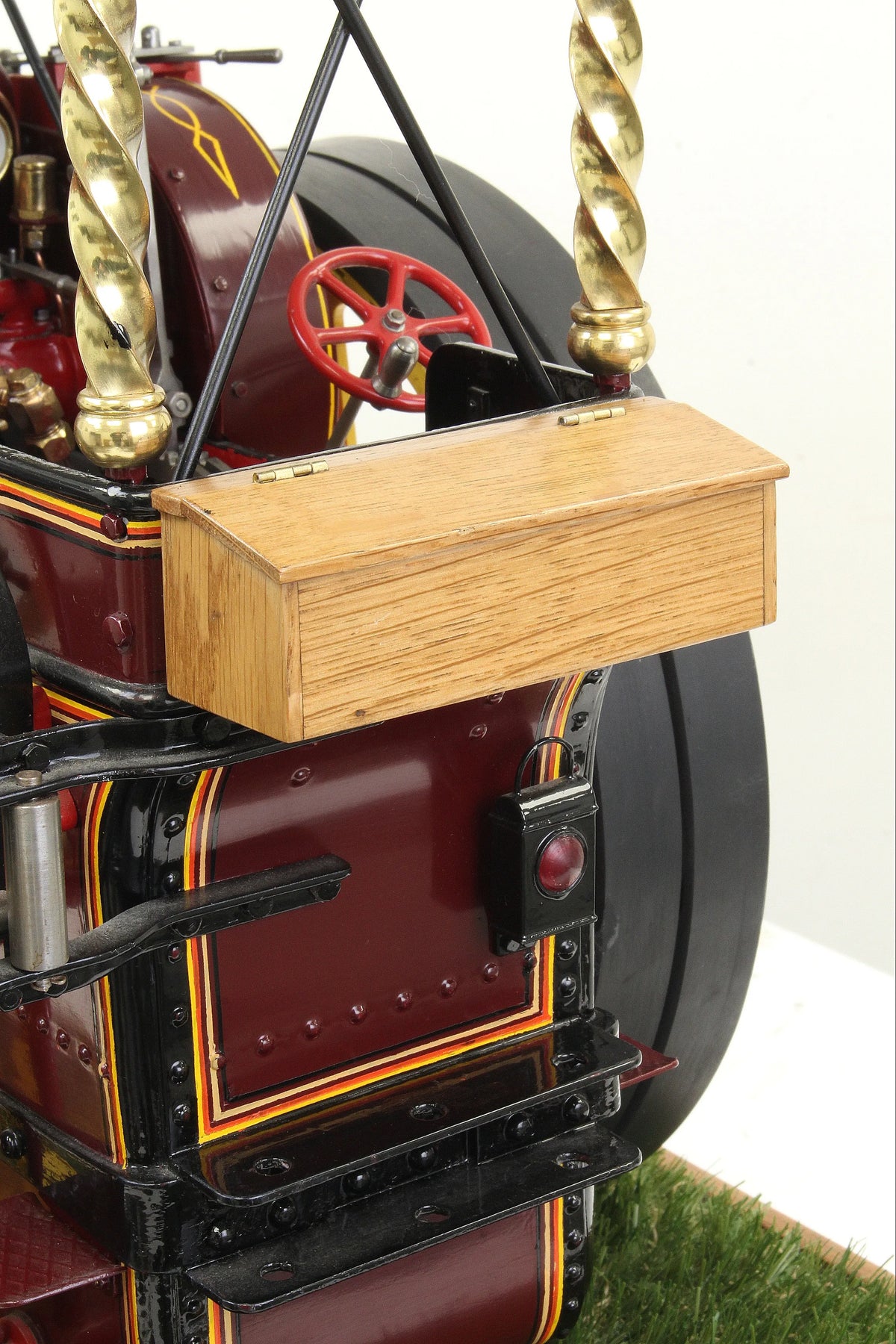 2 inch scale Burrell Gold Medal Showmans tractor