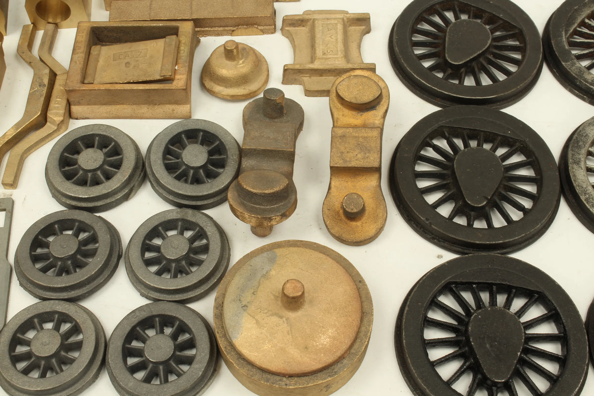 2 1/2 inch gauge LMS 25XX 2-6-2T castings