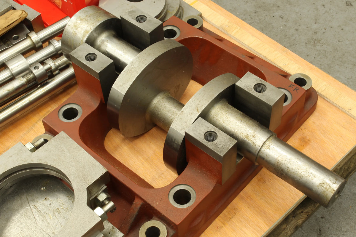 Greenly vertical high pressure launch engine