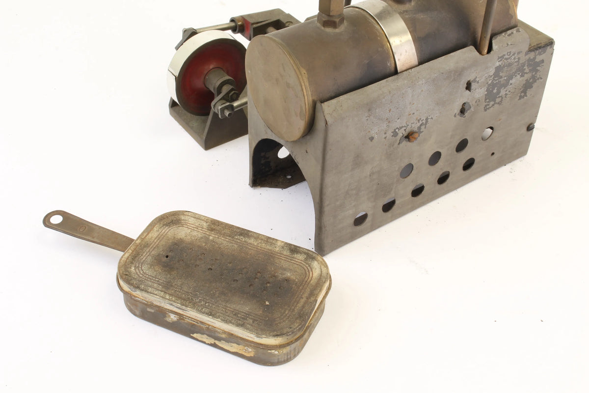 Scratch built steam plant with twin cylinder oscillating engine
