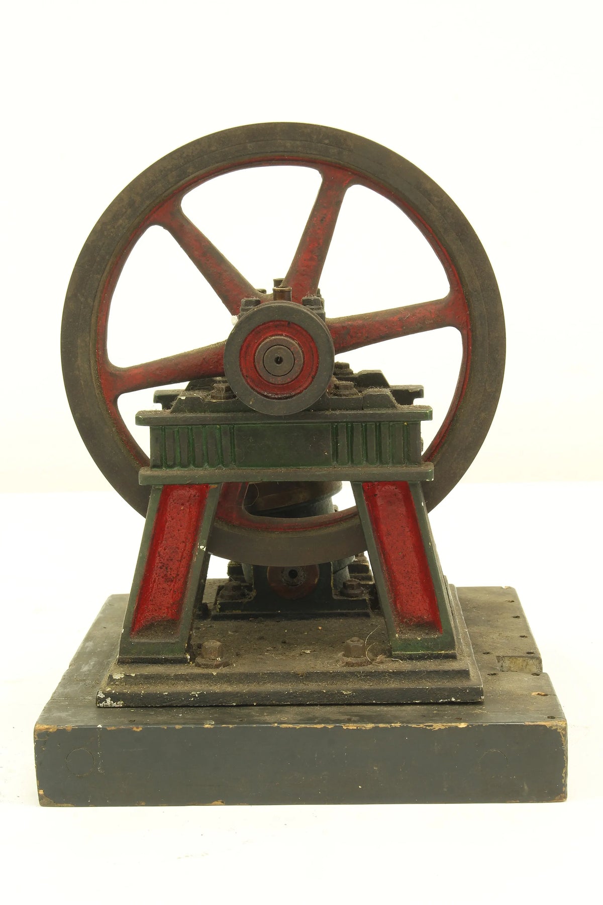 Large vintage inverted oscillating engine