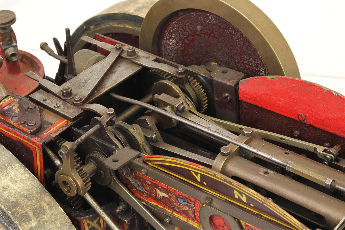 Vintage 1 inch scale traction engine