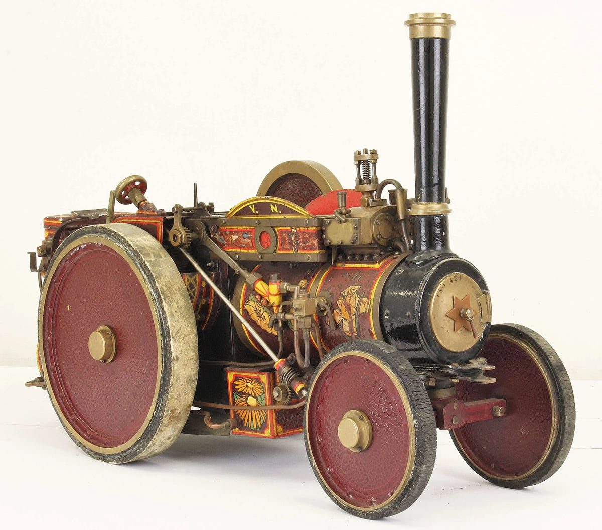 Vintage 1 inch scale traction engine
