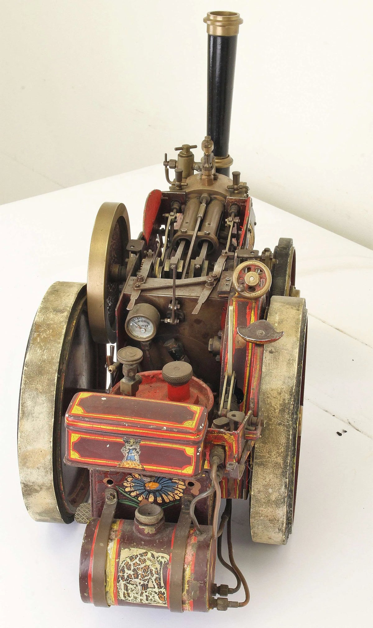 Vintage 1 inch scale traction engine